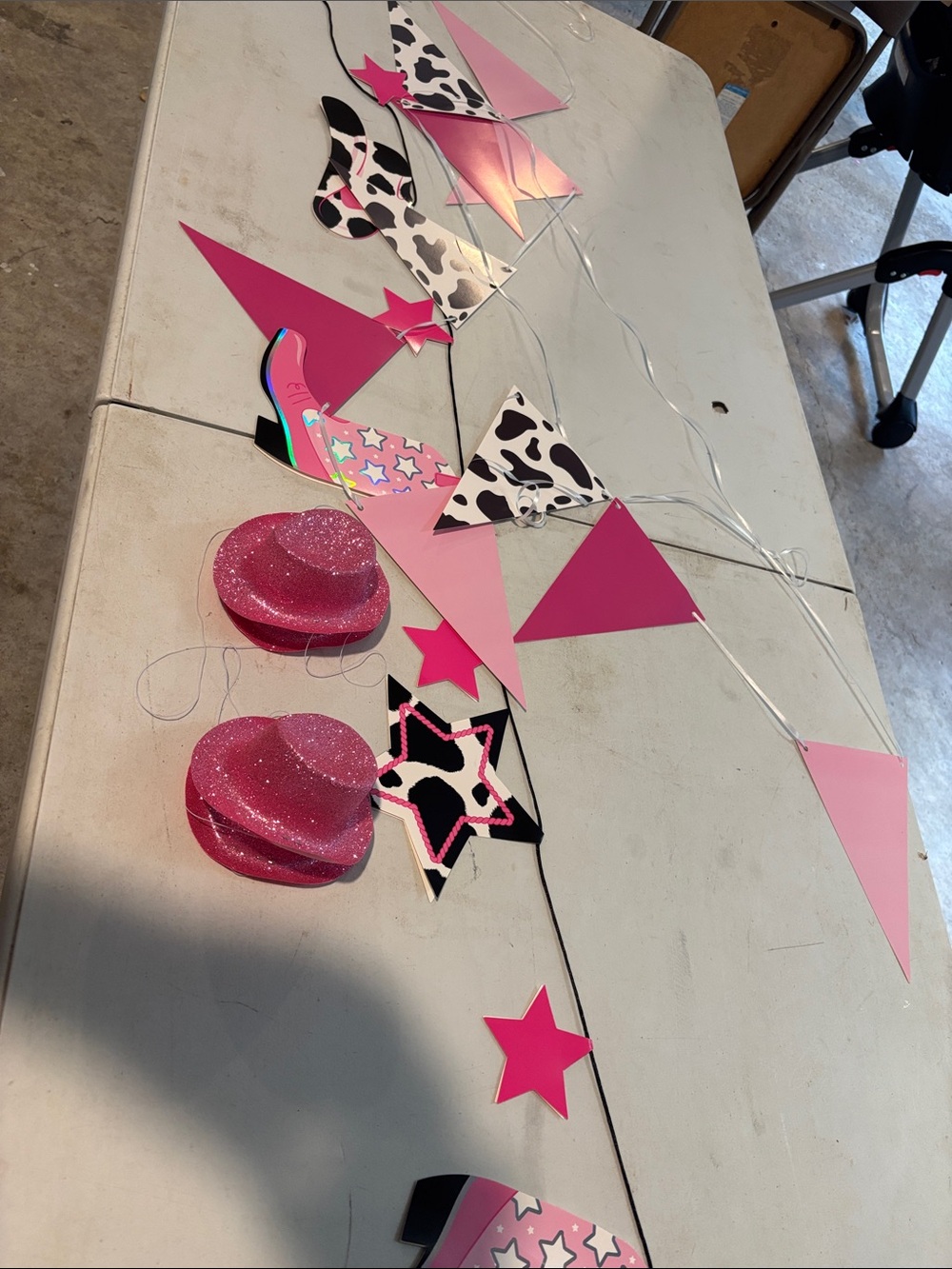 Cowgirl party decor